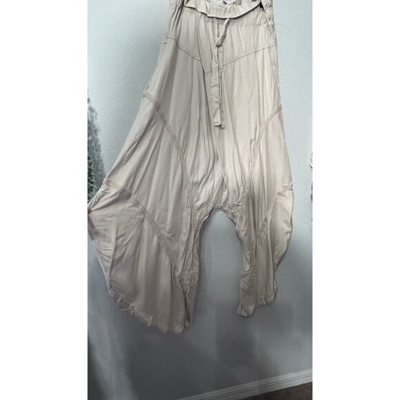 NEW Free People Head Start Harem Pants Cashmere Beige Small Oversized Tulip Hem - Picture 9 of 9